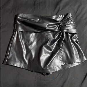 Elegant Black Faux Leather Antique Skort